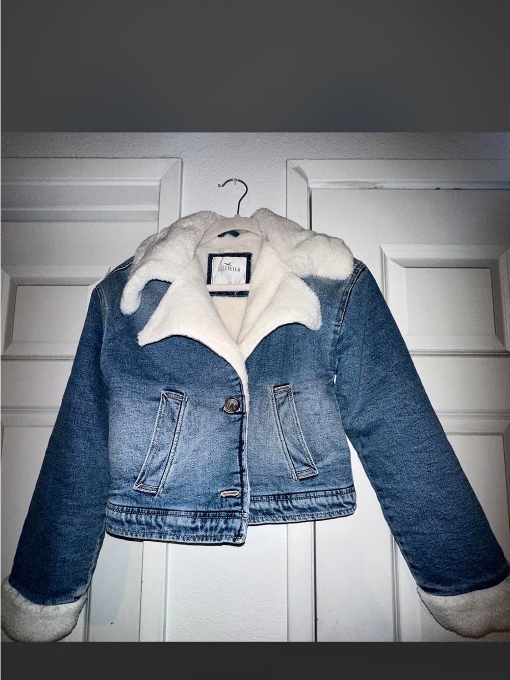 Hollister Cream Sherpa-Lined Denim Collar Jacket